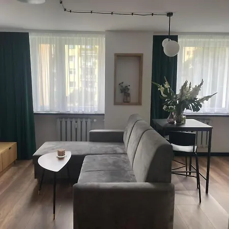 Nadrzeczna 14 דירה *